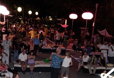 Food and Wine Festival crowd shot